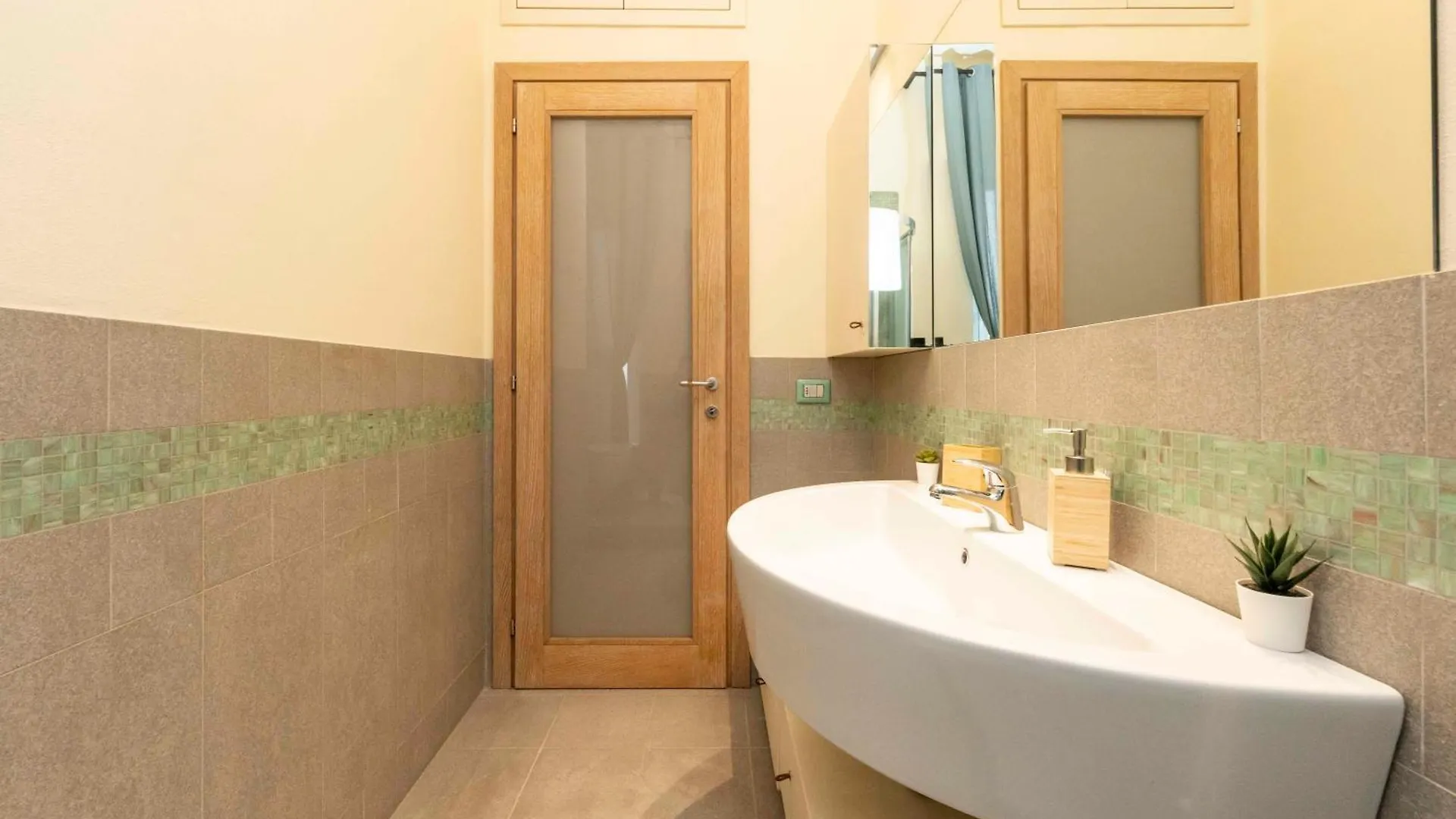 Citta Studi - 15 Minutes From Duomo Apartment Milan Italy